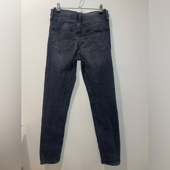 Old Navy Boys Original Taper Built in Flex Jeans - Picture 7 of 8